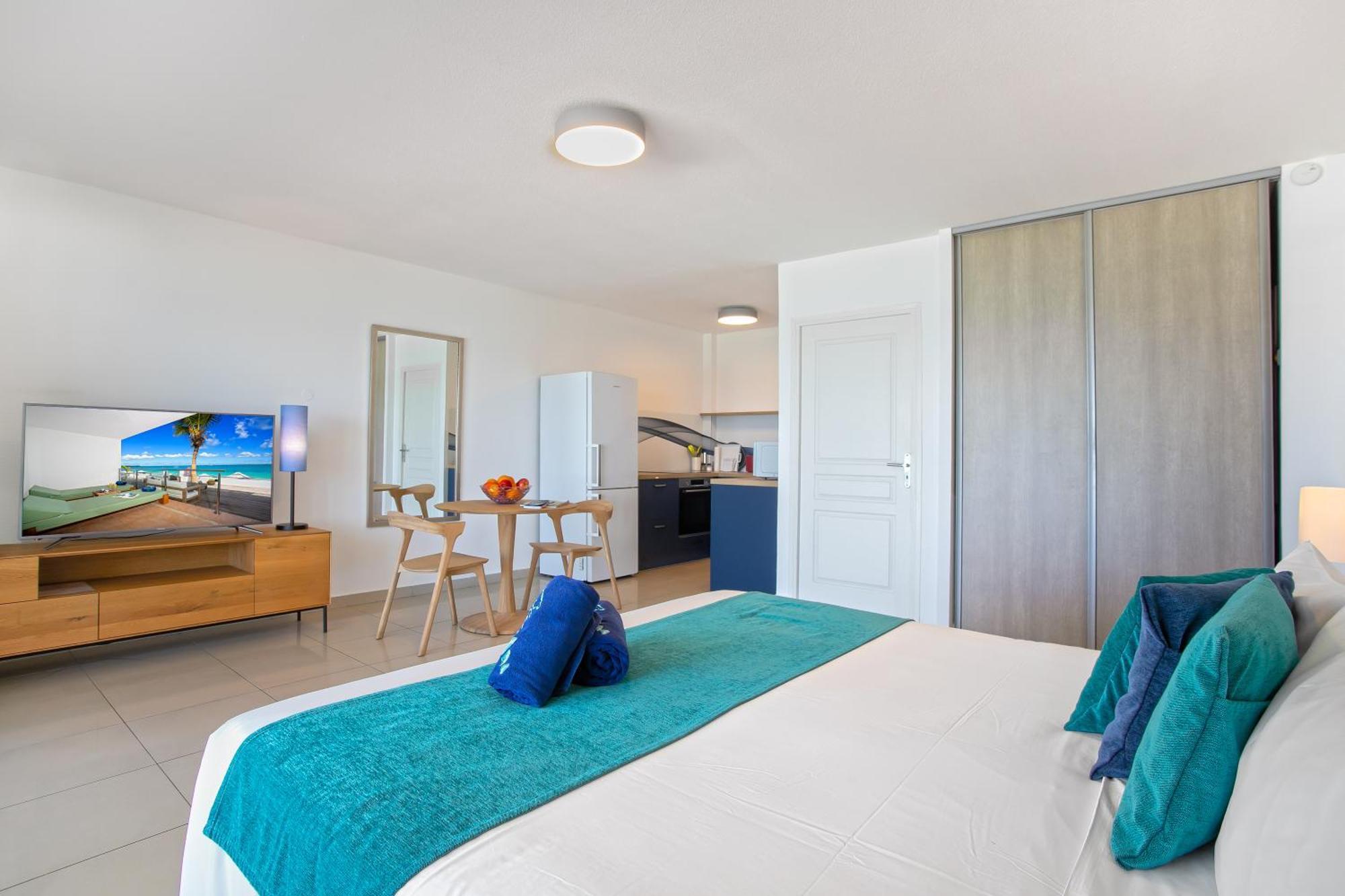 Bleu Emeraude Hotel Гранд-Кейс Екстер'єр фото